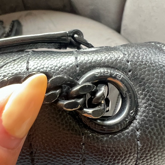 YSL Grain De Poudre Textured Mixed Matelasse Triquilt Monogram Bag Black - Picture 10 of 16